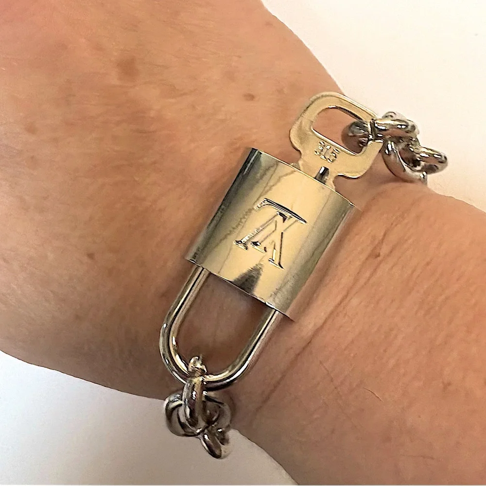 Silver Authentic Louis Vuitton Padlock and Key, Bracelet comes complementary - Picture 8 of 9